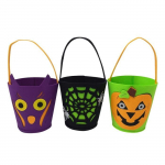 Sacs Halloween en Feutrine Color&eacute;e 15 cm &ndash; Trick or Treat ( Couleur Al&eacute;atoire ) - Lot de 3 mitmev&auml;rviline