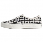 Vans Premium Authentic madala s&auml;&auml;rega rulaketsid Unisex Must Valge VN000D9NBA2 39