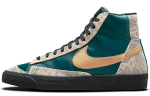 Nike Blazer Mid 77 Lucha Libre Naiste DM6176-393 35.5 black