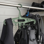 BCD Hanger Takistab Sukeldumisvarustuse Venitamist Neopreen&uuml;likonna Kuivatusrest Vabasukeldumiseks, Garaaž Black Style 6 white