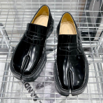 Vabaaja mood Ehtsast nahast naiste nahast kingad Disaineri k&otilde;lbelised treeningjalatsid Tide br&auml;ndi Mulleri kingad 35