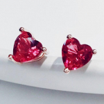 Calssic naiste 925 Sterling h&otilde;bedased k&otilde;rvar&otilde;ngad naistele s&uuml;damekujulise rubiinist kalliskivist j&otilde;ulukingituste hulgim&uuml;&uuml;k