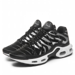 Meeste tossud Jooksu Mood &Otilde;ues Jooksmine Spordijalatsid V&otilde;rgust hingav Polsterdus Must Korvjalatsid Meeste Suured 39-46 46 must/valge