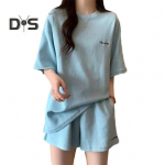 Naiste vabaaja kaheosalised l&uuml;hikesed p&uuml;ksid, lahtised l&uuml;hikeste varrukatega T-s&auml;rgid, elastse v&ouml;&ouml;kohaga l&uuml;hikesed p&uuml;ksid, taskutega, suvine puhkeriietus XL aprikoosi