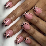 Liimk&uuml;&uuml;ned L&uuml;hikesed Prantsuse Otsaga K&uuml;&uuml;ned Ruudukujulised K&uuml;&uuml;nedisainiga Kunstk&uuml;&uuml;ned T&auml;iskattega Akr&uuml;&uuml;lk&uuml;&uuml;ned