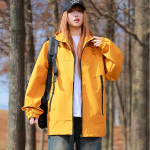 Jakk Meeste Streetwear Veekindel Tuulekindel &Uuml;lisuur T&ouml;&ouml;riiete Mantel Matkamiseks, Telkimiseks, Kalastamiseks Kapuutsiga V&auml;litingimuste Tehniline R&otilde;ivas 3XL kollane