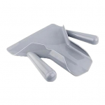 Kartulikr&otilde;psude k&uuml;hvel kahe k&auml;ega toiduk&uuml;hvel popkorni k&uuml;hvel friikartulite spaatel restorani k&ouml;&ouml;gi t&ouml;&ouml;riist hall