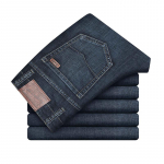 Kevadised tavalised suures suuruses teksad Meeste k&otilde;rge v&ouml;&ouml;kohaga elastsed sirge jalaga vabaaja p&uuml;ksid jahvatatud valge pesu meeste teksad 28