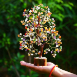 Seitse t&scaron;akra kristallipuu kristallidest eksponaate positiivse energiaga esemete jaoks kodukaunistamiseks Kingitus Bonsai rahapuu, kuldne traat