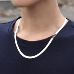 Retro Euroopa ja Ameerika stiilis rangluuketiga kaelakee - lihtne, elegantne ja luksuslik disain. Ideaalne kampsunite jaoks. 3mm 45cm long