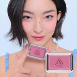 3CE New Take Face Blusher YOUTH PINK, 1 piece gray
