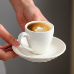 80 ml v&auml;rviline keraamiline kohvitassi komplekt P&auml;rastl&otilde;unatee tassid ja taldrikud Hommikus&ouml;&ouml;gi piimakruus Keraamiline espresso kohvitass 80ML