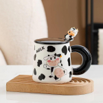 Keraamiline armas lehmakruus kohvitassid kaaned lusikad laste suure mahutavusega veekontoripiim uue toote loominguline kodujook 500ml