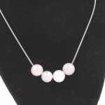 Pierres et Min&eacute;raux. Collier 4 perles Quartz rose 8 mm Chaine en acier inoxydable.