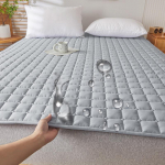 A-klassi vee- ja uriinikindel sojakiust madratsikaitse hotellidele ja kodumajutustele Double Bed Mattress 200x220