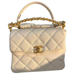 Chanel Mini CC Kuldne Pandla Teemantmustriline Lambanahast &Uuml;lemise K&auml;epidemega Nahast Ketiga Klappkott Naiste &Otilde;la Crossbody K&auml;ekott Valge Box(Basic Set+Box) valge