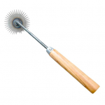 Ergonoomilise k&auml;epidemega, teravate piidega umbrohut&otilde;rjet&ouml;&ouml;riist, mis on roostekindel mitmek&uuml;lgne disain, lihtne k&auml;sitsemine. B