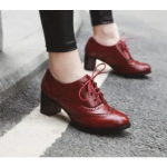 Uued naiste pumbad &Uuml;mar nina 5,5 cm Puidust konts Platvorm Brogue &Otilde;pilane Nikerdustega Retro Paelkinnitusega Klassikaline Kevad 34