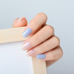 K&uuml;&uuml;nte fototeraapia plaaster UV geel k&uuml;&uuml;nelakk plaaster poolk&uuml;psetatud k&uuml;&uuml;neplaaster t&auml;isplaaster poolk&otilde;venenud k&uuml;&uuml;neplaaster JK324