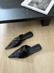 Volditud pl&auml;tud Jalatsid Naiste muulad Kingad Kevad 2024 Sandaalid Moodsad madalad slip-on daamide korterid Naiste sussid 35 must