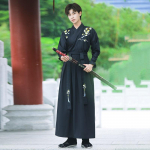 Suur suurus 4XL Hanfu meeste cosplay kost&uuml;&uuml;m Hiina traditsiooniline iidne Hanfu must-punane s&auml;rk + seelik + jope komplektid XS