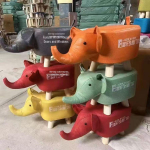 Laste t&auml;ispuidust elevanditool - Armas, loominguline, multifilmiloomakujundus koju ja kingade vahetamiseks