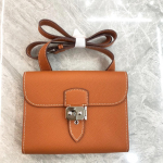 Uus Messenger Bag Nahast Lukuga Klapp Messenger Bag Esimene Kiht Veisenahk Lai &Otilde;larihm &Otilde;lakott length 21xthickness 4xheight 17cm kuldpruun v&auml;rv