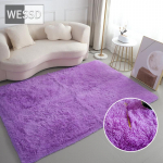 Lilla pl&uuml;&uuml;svaip lastetoale, suur &uuml;hev&auml;rviline pikkade juuste matt elutuppa, magamistoa pehme libisemiskindel matt 80x160cm