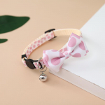 1 komplektis kassi kaelarihm armsa kikilipsu ja kellukese ruudulise lillega kitty reguleeritava turvalisuse tagamiseks roosa