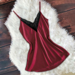 EmahooldusUus naiste pits, satiin siidist magamisriided V-kaelusega pesu pidžaama &ouml;&ouml;s&auml;rk Aluspesu punane