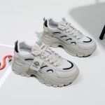 Naiste platvormiga tossud libisemisvastasest PU-nahast vabaajajalatsid Hingavad paksud n&ouml;&ouml;riga jooksutossud Naiste tennisespordijalatsid isa tossud 35 hall v&auml;rv