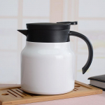 304 Roostevabast terasest hautav teekann kodumajapidamises kasutatavale suure mahutavusega teeisolatsioonikeetjaga meestele ja naistele v&auml;litingimustes kasutamiseks m&otilde;eldud teekann 800ml valge