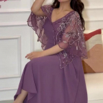 Mood, naised, elegantsed tikandid, poolvarrukad, v&otilde;rk Kaftan L&auml;his-Ida pruutneitsi pulmakleit, pikk kleit Imeilus peokleit, ballikleidid L lilla