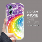 Armas koomiksimustriga kreemjas tekstuuriga korpus, lainelise servaga pehme silikoonkaanega telefoni&uuml;mbris OPPO Reno Realme jaoks OPPO A56 5G valge