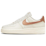 Nike Air Force 1 07 Sail Metallic Red Bronze (Naised) Naiste tossud Metallik-Punane-Pronks-Roosa-Oxford DD8959-109 38.5