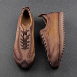 Moodsad naturaalsest nahast meeste vabaajajalatsid Platvormiga tossud meestele Pehme tald Uued Jalatsid Kulumiskindlad Moodsad Retro Jalatsid Meeste Zapatillas 39