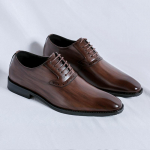 Kevad- ja s&uuml;gisene Korea versioon meeste teravate servadega ametlikud mugavad nahast kingad meestele retro paeltega &auml;ri vabaaja nahast kingad 38 pruun