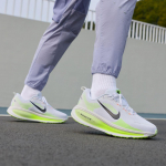 Nike Vomero Plus Extra Wide 'White Volt Black' 42.5