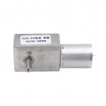 Alalisvoolu k&auml;igukastiga mootori topeltv&otilde;lli p&ouml;&ouml;rlemissuunda reguleeritav ruutturbiini ussi kiiruse v&auml;hendamine