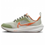Nike Air Zoom Pegasus 40 Oil Green Campfire Orange GS Tossud FV3645-381 35.5