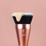 real techniques Glow &uuml;mar p&otilde;hi pintsel