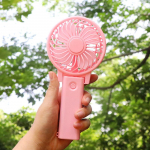 Super mini ventilaator kaasaskantav k&auml;eshoitav ventilaator lastele &otilde;ues reisimiseks v&otilde;i sisekontorisse 1PCS roosa