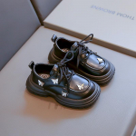 2024. aasta uus disain Sense Girls V&auml;ikesed nahast kingad Mustad laste printsessikingad T&uuml;drukutele Briti stiilis Performance Kingad 26 yards inner length 16.2CM