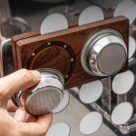 Kohvi tamperi hoidiku tampimisjaam, lihtne kasutada, korraldaja, universaalsed seadmed espresso 2 Hole