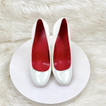 Uued mitmev&auml;rvilised &uuml;mara ninaga lakknahast naiste &uuml;ksikud kingad kleit pluss suurus k&otilde;rged kontsad 43