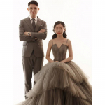 Pulmakutsung Riietuse V&auml;rv Kleit Mori Hall Elegantne Pulmakleit Pika Sleifiga Kleit XXXL hall v&auml;rv