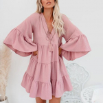 Volangidega kleit, varrukatega, volangidega kleit, kaunis V-kaelusega tutiga volangidega kleit p&uuml;hade jaoks XL