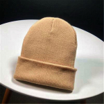 Klassikaline mitmev&auml;rviline nokam&uuml;ts, uued kuumad talvem&uuml;tsid naistele ja meestele, kootud soliidne s&uuml;gism&uuml;ts 54cm-60cm khaki