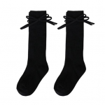 1 paar s&auml;&auml;resoojendajat hingav vett absorbeeriv tarvik v&auml;ikelapse t&uuml;drukule k&otilde;rgete k&auml;epidemetega p&otilde;lvede sokid koos kikilipsuga beebile S must