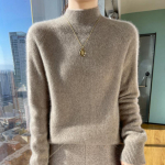 Naiste ka&scaron;miirist sviiter paksendatud Qinghe ka&scaron;miir 30% ka&scaron;miir 70% vill naiste s&uuml;gistalvine ka&scaron;miirpulover pehme ja soe L pruun